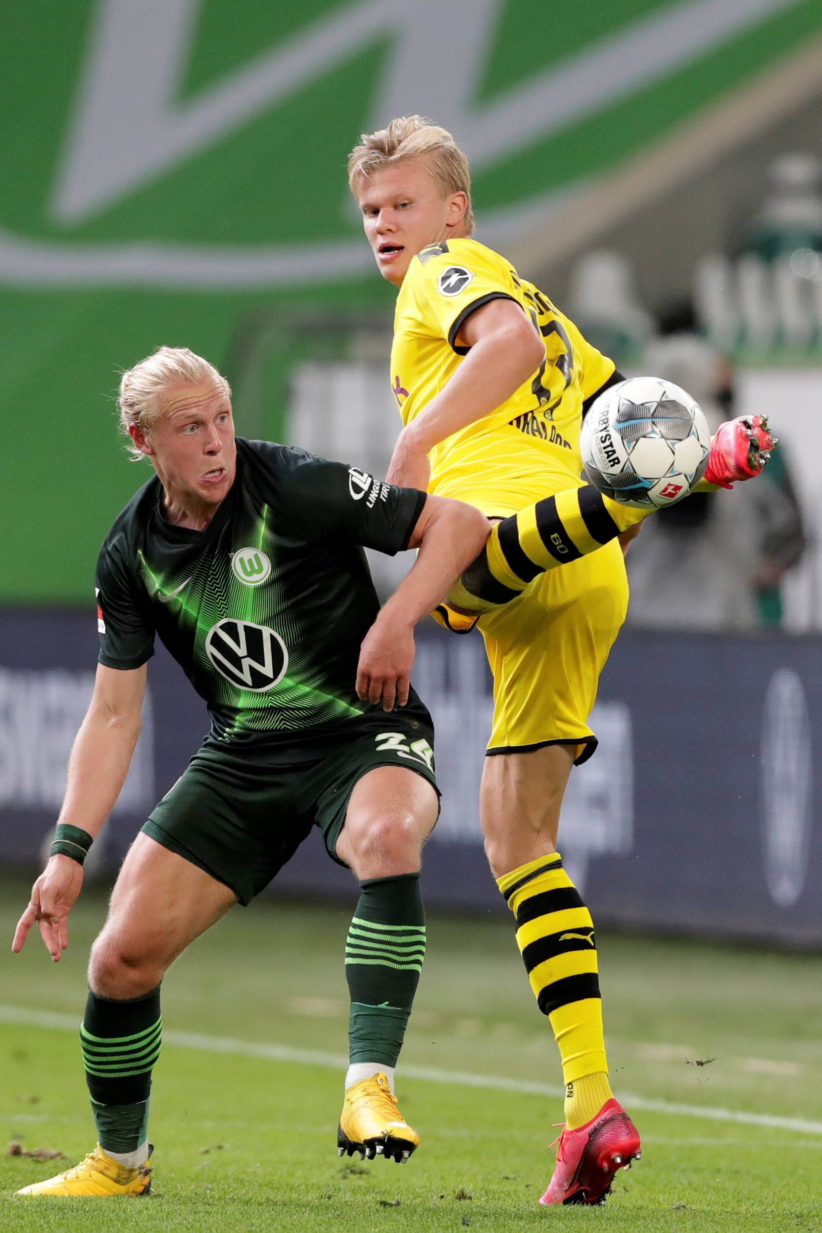 额转会费 额转会费