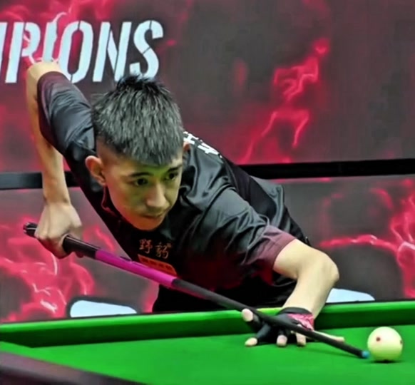 都将目光投 都将目光投