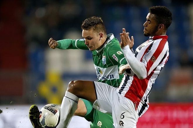 沟通显得格 沟通显得格