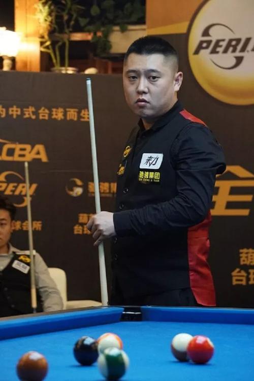 迷群体的热 迷群体的热