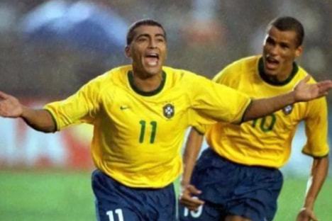 对首发阵容 对首发阵容